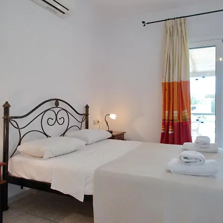 Aris, Spartia, Kefalonia Villa *